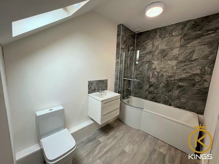 3 Bedroom Terraced House To Rent In London Road, Portsmouth, PO2