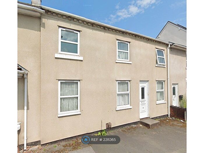 4 Bedroom Terraced House To Rent In Browning Street, Stafford, ST16