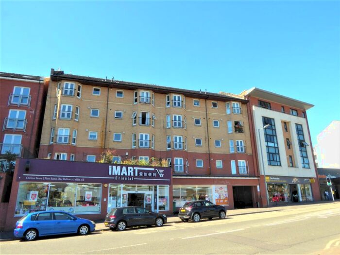 2 Bedroom Flat To Rent In Crow Road, Partick, Glasgow, G11