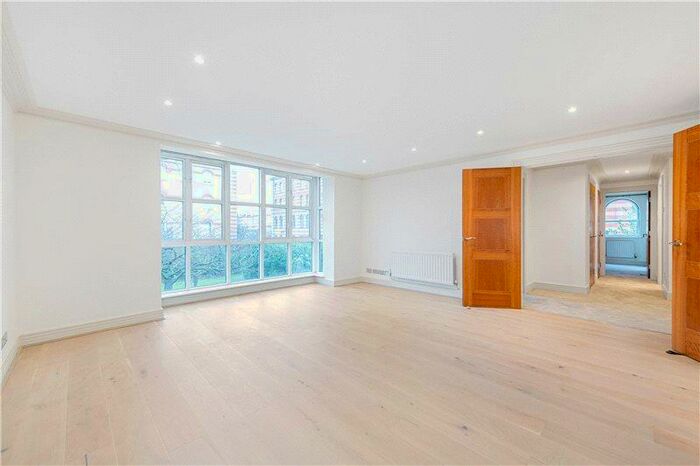 2 Bedroom Apartment To Rent In Oriel Drive, Harrods Village, Barnes, London, SW13