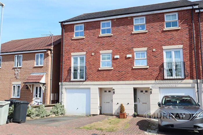 4 Bedroom End Of Terrace House For Sale In Graffham Drive, Oakham, Rutland, LE15