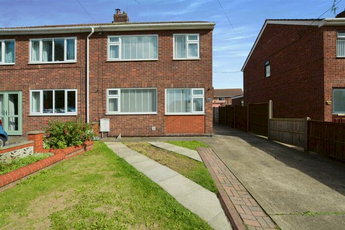 3 Bedroom Semi-Detached House For Sale In Old Village Street, Gunness, Scunthorpe, DN15