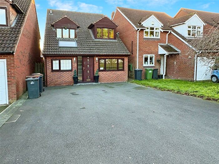 4 Bedroom Detached House For Sale In Brooklea, Bedworth, Warwickshire, CV12