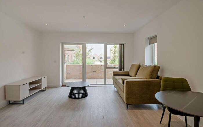 1 Bedroom Apartment To Rent In Beta Avenue, Cambridge, Cambridgeshire, CB5
