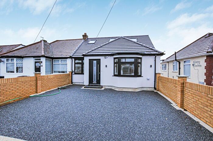 5 Bedroom Semi-Detached Bungalow To Rent In Corwell Lane, Uxbridge, UB8