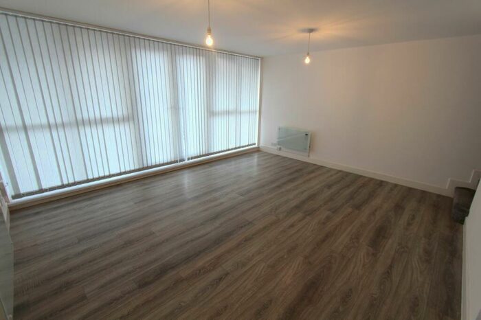 3 Bedroom Flat To Rent In Burngreave Road, Sheffield, S3