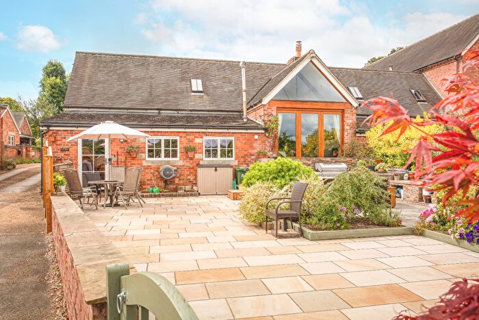 6 Bedroom Mews For Sale In Yew Tree Farm, Woodside, Morley, Ilkeston, Derbyshire, DE7