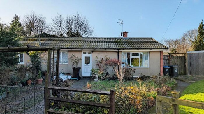 2 Bedroom Bungalow For Sale In Castle Avenue, Duston, NN5
