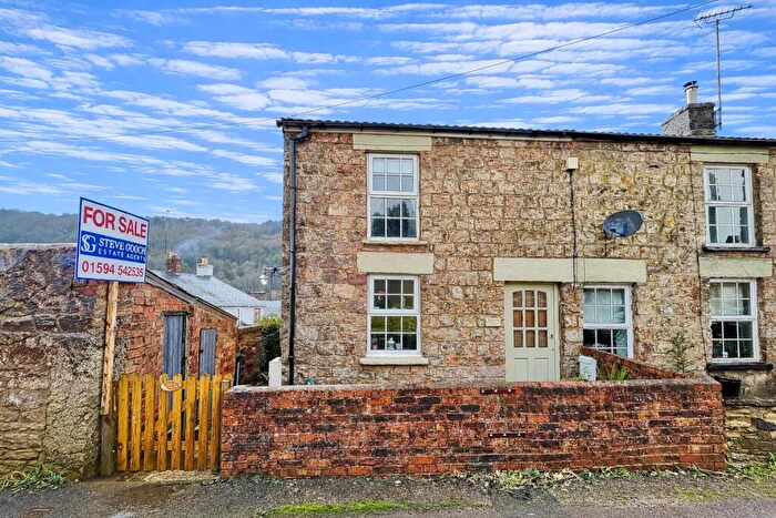 2 Bedroom Cottage For Sale In Tramway Road, Cinderford, GL14