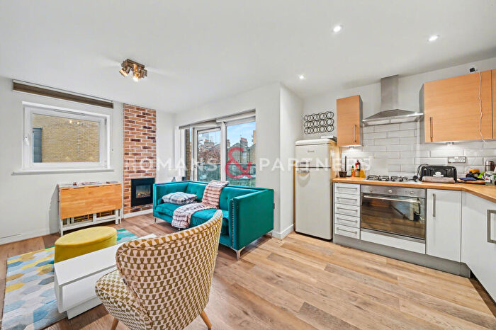 1 Bedroom Apartment To Rent In Tequila Wharf, Limehouse, E14