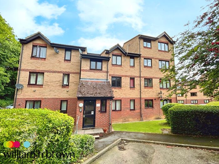 2 Bedroom Flat To Rent In Lucas Road, Sudbury, CO10