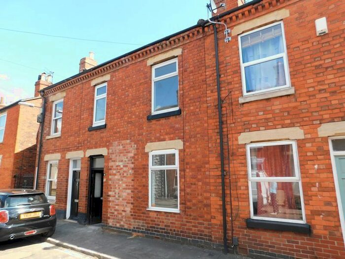 2 Bedroom Terraced House To Rent In Sidney Street, Grantham, NG31