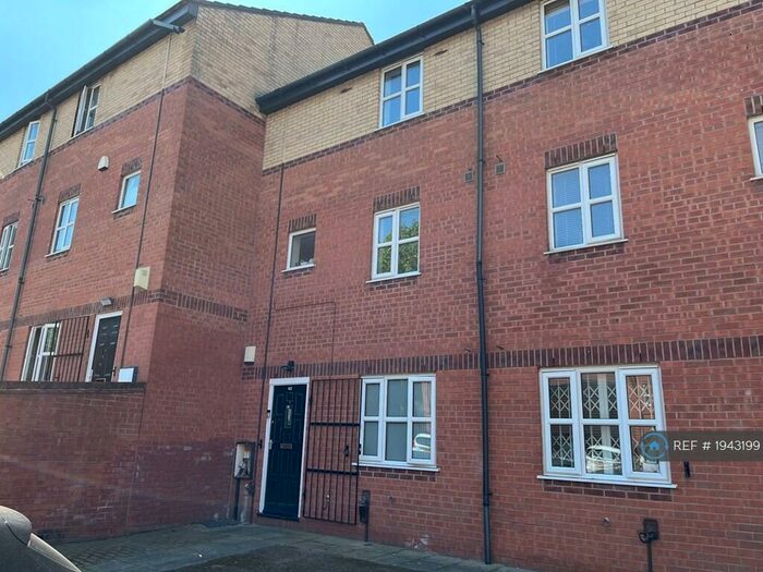 6 Bedroom Terraced House To Rent In Peveril Street, Nottingham, NG7