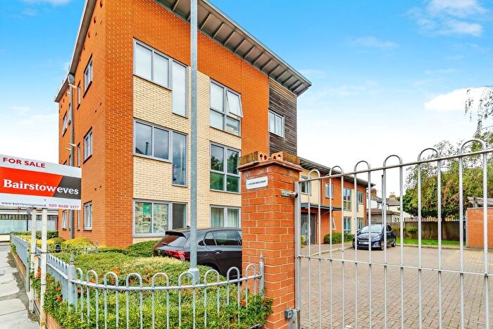 1 Bedroom Flat For Sale In St. Andrews Road, Croydon, CR0