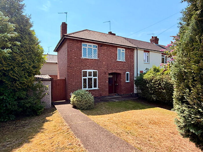 3 Bedroom End Of Terrace House For Sale In Chestnut Terrace, Abington, NN3