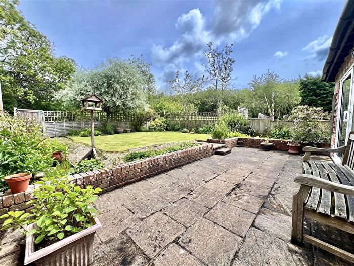 2 Bedroom Barn Conversion For Sale In Shorts Green Lane, Motcombe, Shaftesbury, SP7