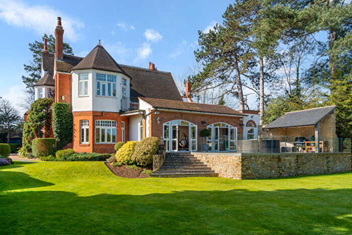 5 Bedroom Detached House For Sale In The Carriage House, Dallington, NN5