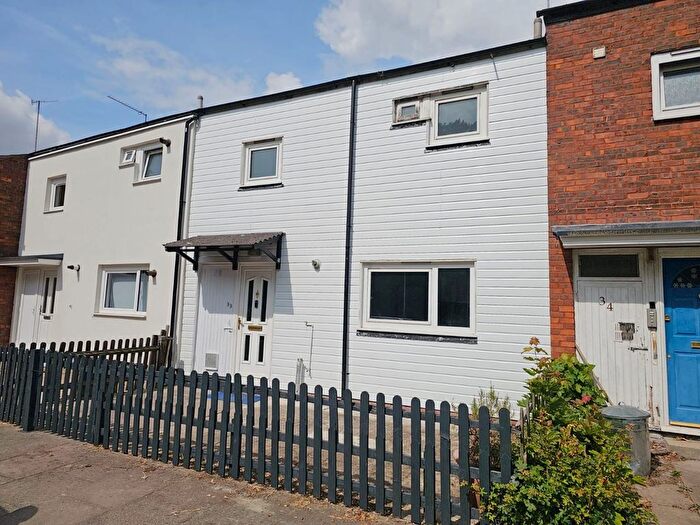 2 Bedroom Terraced House To Rent In Braybourne Close, Uxbridge, UB8