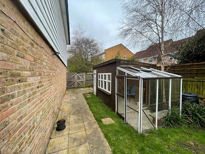 2 Bedroom Semi-Detached House To Rent In Ravenscourt Road, Walmer, CT14