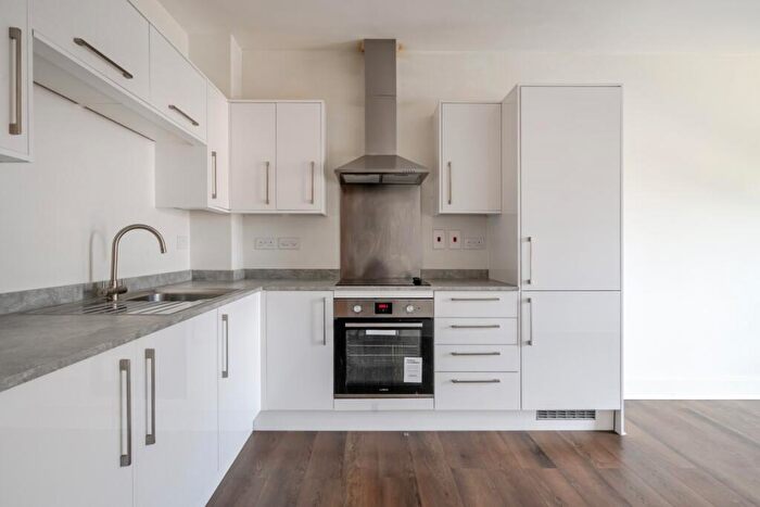 2 Bedroom Flat To Rent In Union Place, Bartholomew Street Newbury, RG14