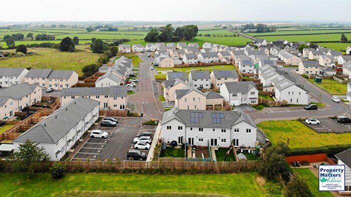 3 Bedroom Terraced House For Sale In Strathearn Way, Kilmaurs, KA3