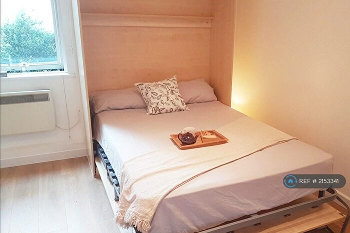 Studio To Rent In Rufford Street, London, N1