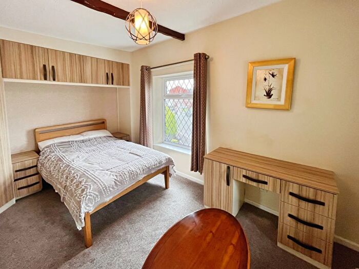 2 Bedroom Cottage For Sale In St. Johns Road, Lostock, BL6