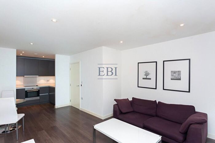 1 Bedroom Apartment To Rent In Tennyson Apartments, Saffron Central Square, Croydon, CR0