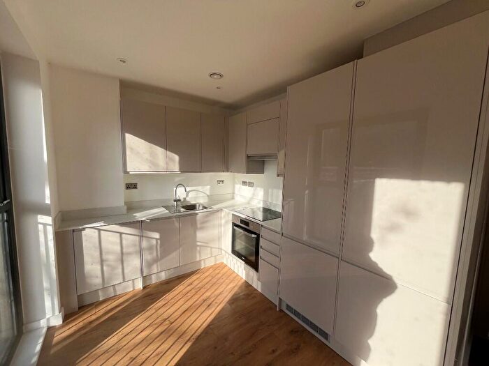 1 Bedroom Apartment To Rent In Thackeray Lane, Godalming, Surrey, GU7