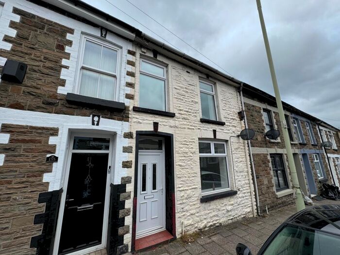 3 Bedroom Terraced House To Rent In North Road, Ferndale, CF43