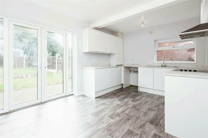 3 Bedroom Property To Rent In Scarsdale Road, Birmingham, B42