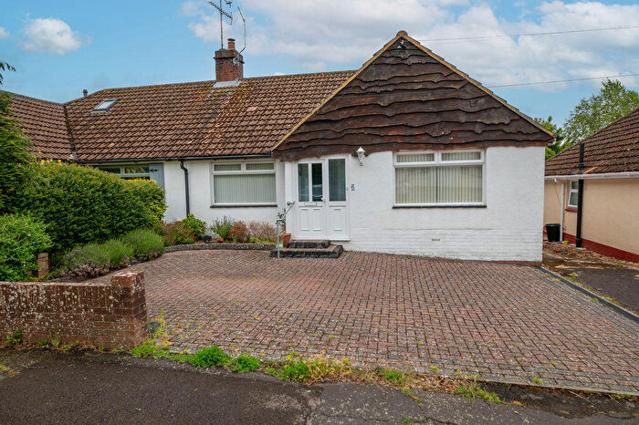 2 Bedroom Semi-Detached Bungalow For Sale In Alderwood Close, Bedhampton, PO9