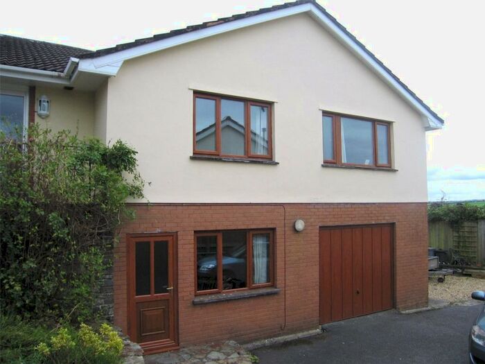 1 Bedroom Apartment To Rent In Deans Park, South Molton, Devon, EX36