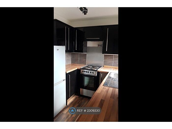 2 Bedroom Terraced House To Rent In Stad Ty Croes, Llanfairpwllgwyngyll, LL61