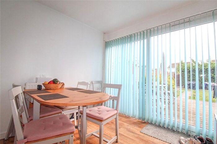 3 Bedroom Terraced House For Sale In Boundary Walk, Trowbridge, BA14