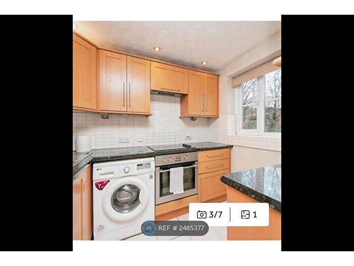 1 Bedroom Flat To Rent In Victoria Chase, Colchester, CO1