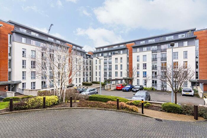 2 Bedroom Flat To Rent In Upper College Street, Nottingham, NG1