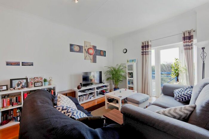 1 Bedroom Flat To Rent In Westminster Court, Rotherhithe, SE16