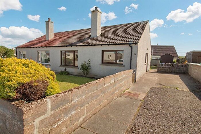 2 Bedroom Semi-Detached Bungalow For Sale In Holborn Place, Scrabster, KW14