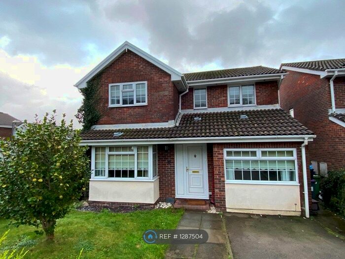 4 Bedroom Terraced House To Rent In Buttercup Court, Ty Canol, Cwmbran NP44