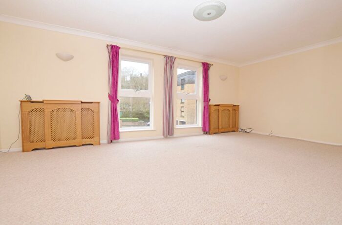 2 Bedroom Flat To Rent In Chapel Fields, Charterhouse Road, Godalming, Surrey, GU7