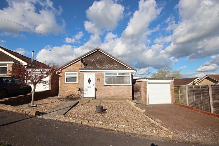 2 Bedroom Detached Bungalow For Sale In Montague Close, Chippenham, SN15