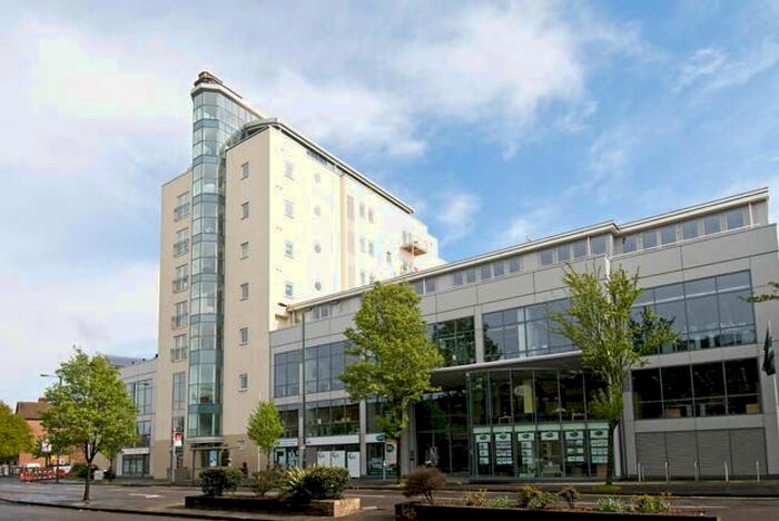 1 Bedroom Flat To Rent In Vineyard Heights, Mortlake High Street, London, SW14