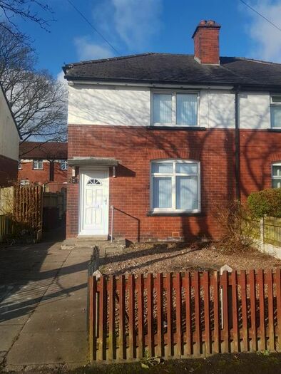 3 Bedroom Semi Detached House To Rent In Laycock Avenue, Bolton, BL2