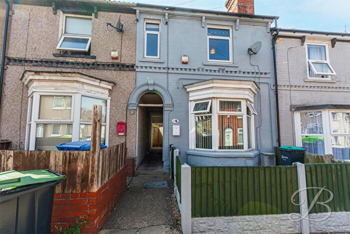 2 Bedroom Terraced House For Sale In Welbeck Street, Mansfield, NG18