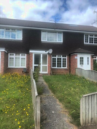 2 Bedroom End Of Terrace House To Rent In South Western Yeovil, Somerset, BA20