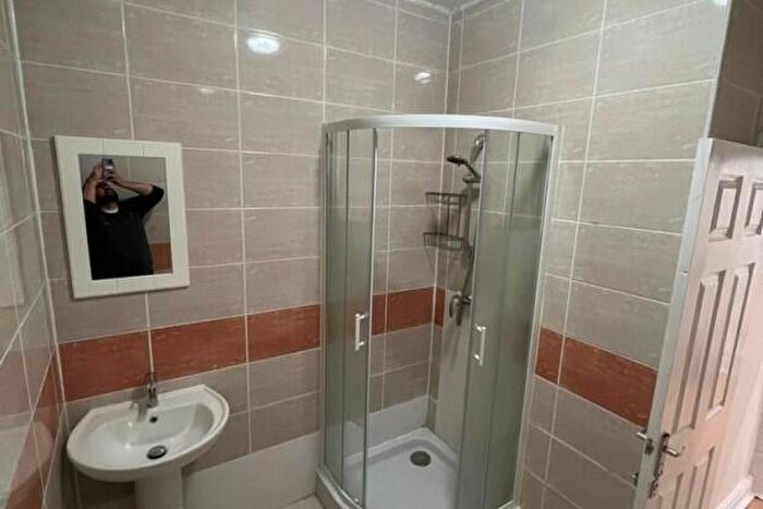 1 Bedroom Terraced House To Rent In Colum Road Cardiff, CF10