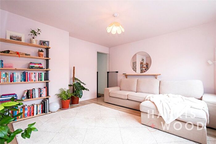 2 Bedroom Semi-Detached House For Sale In Notley Road, Braintree, Essex, CM7