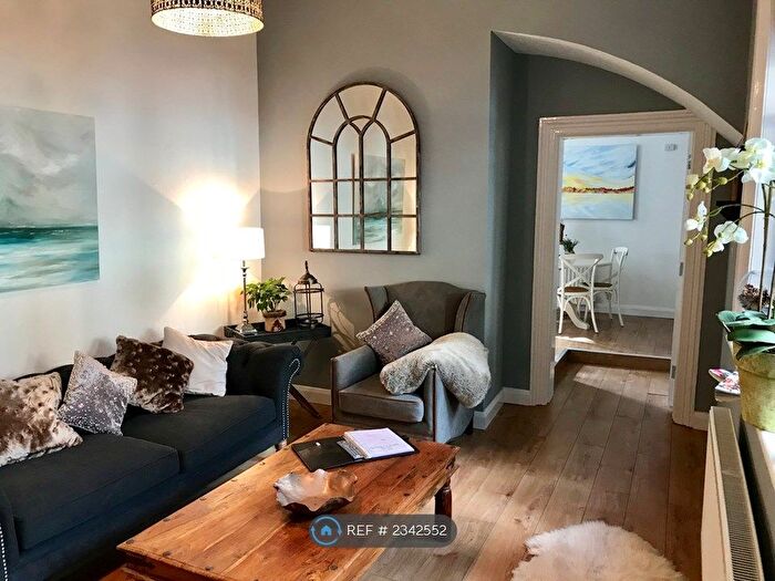 2 Bedroom Flat To Rent In Fulwood Road, Sheffield, S10