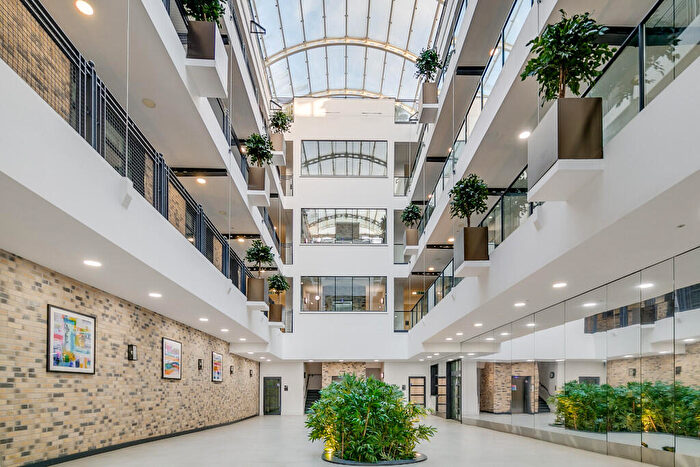 2 Bedroom Apartment For Sale In Carlow Street, London, NW1